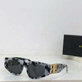 Picture of Balenciga Sunglasses _SKUfw56703583fw